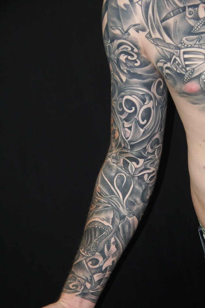  Black & gray ocean sleeve by Brandon Notch 