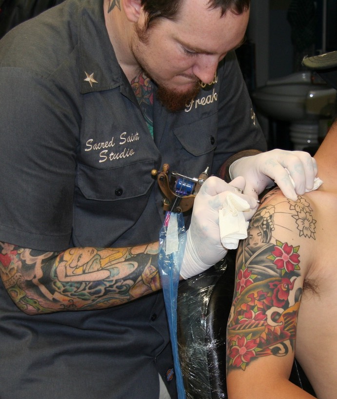  Japanese tattooing and sleeve 