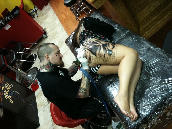  Tattooist Brandon Notch Slinging Ink 