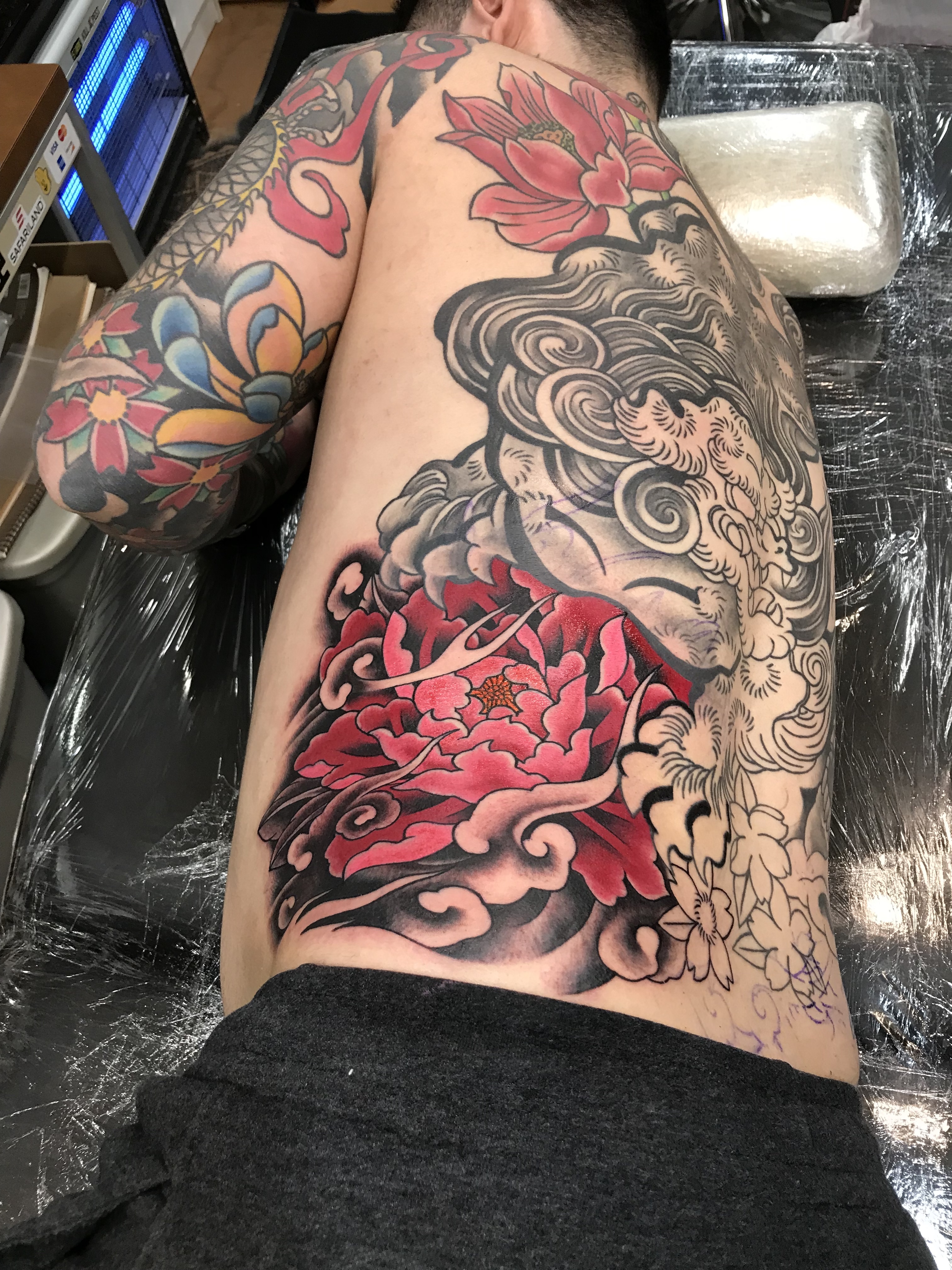  Japanese peony & fire tattoo 